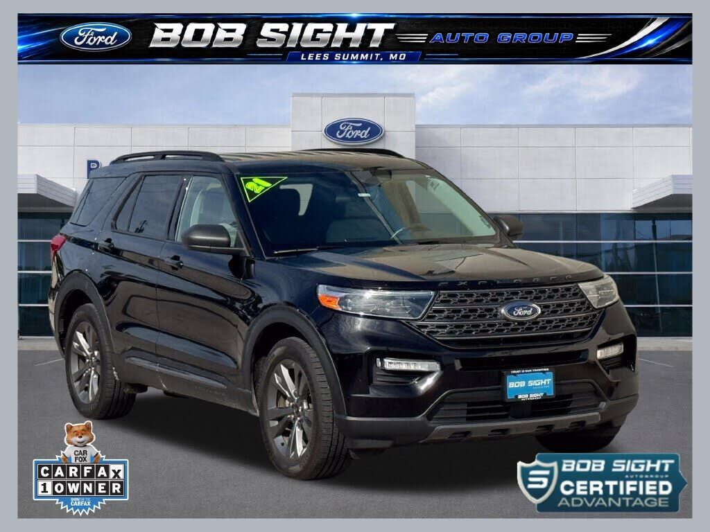 2021 FORD Explorer