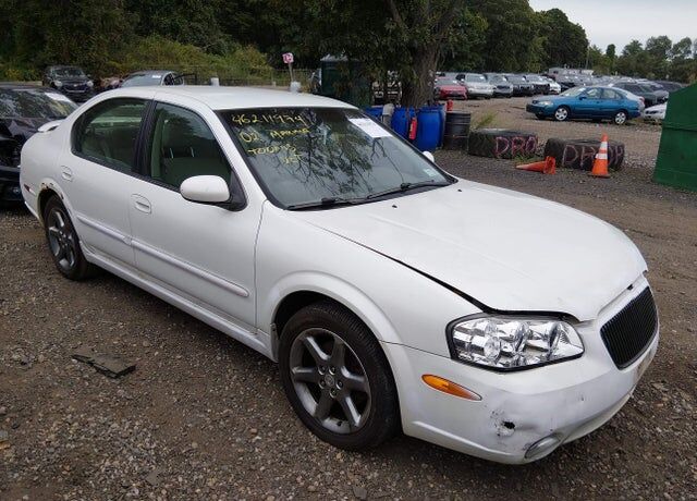 2002 NISSAN Maxima