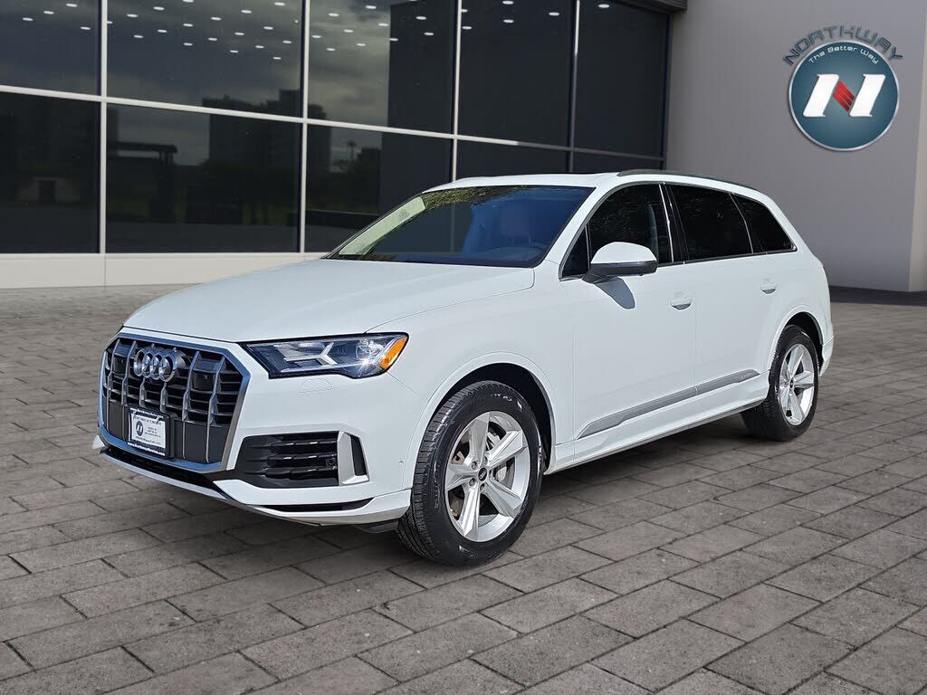 2022 AUDI Q7