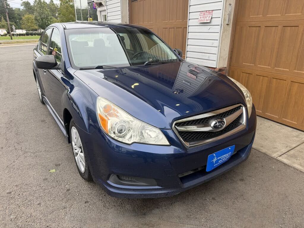 2011 SUBARU Legacy