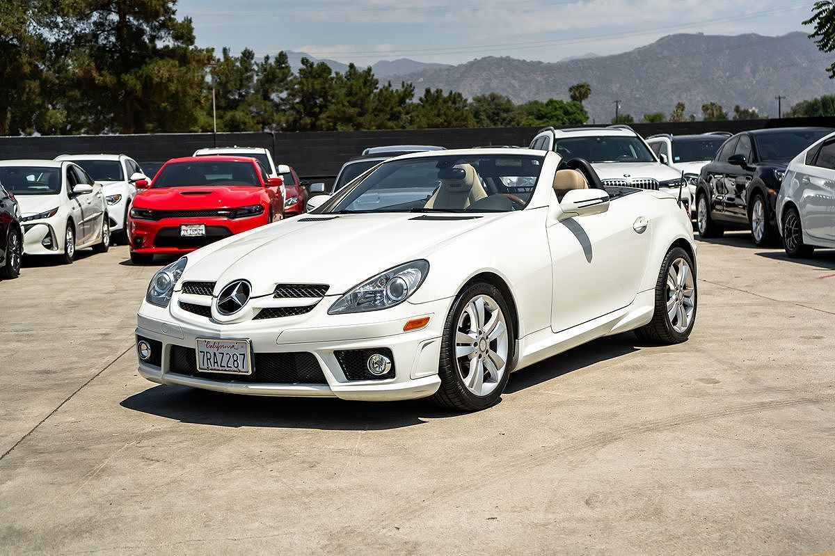 2011 MERCEDES-BENZ SLK-Class