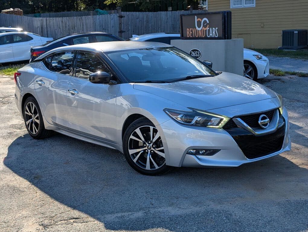 2016 NISSAN Maxima