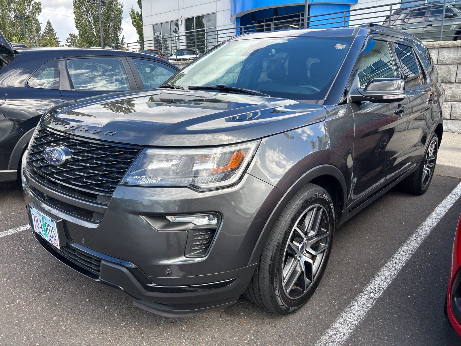 2018 FORD Explorer