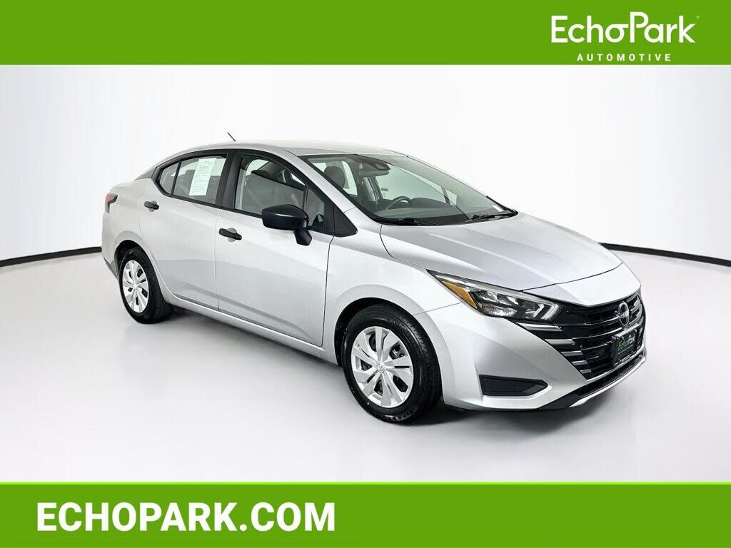 2025 NISSAN Versa