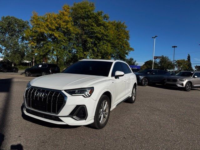 2023 AUDI Q3