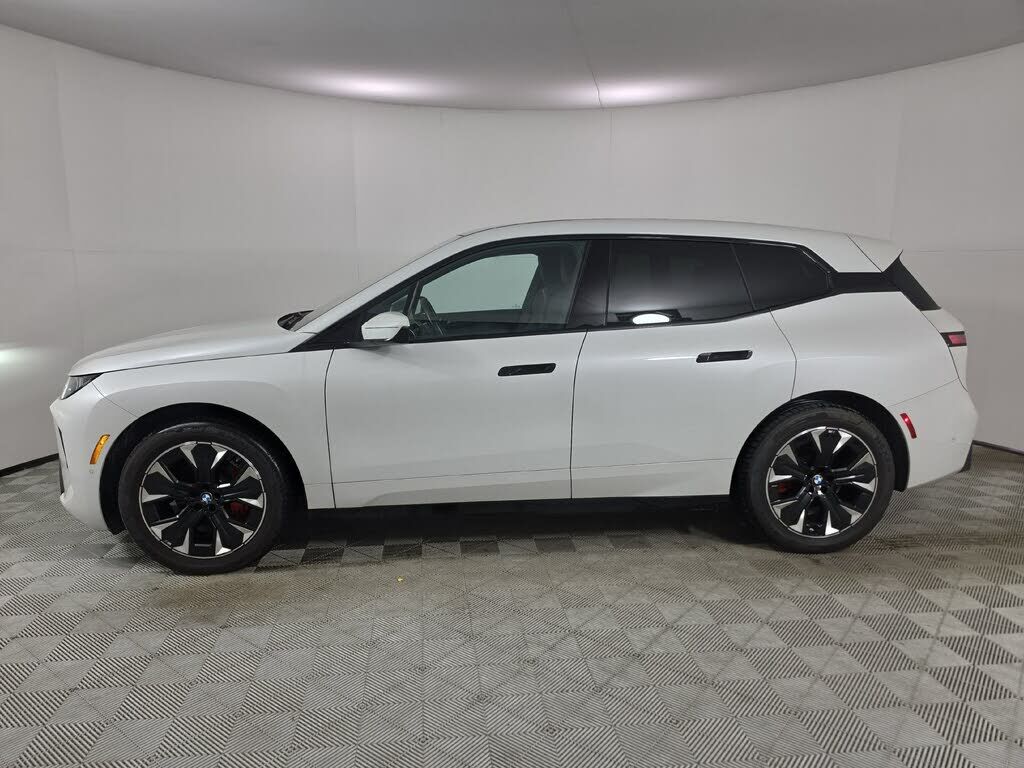 2026 BMW iX