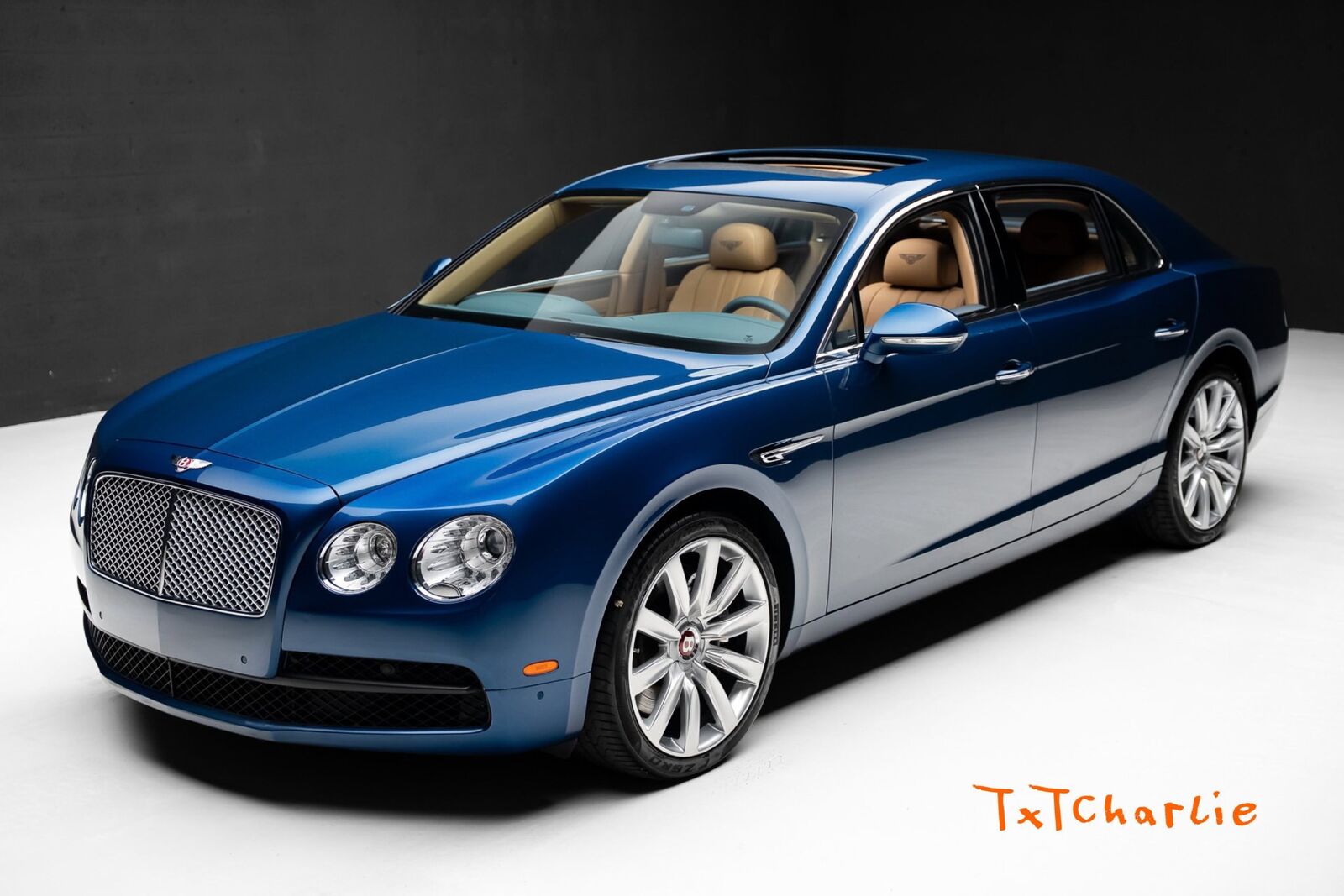 2016 BENTLEY Continental