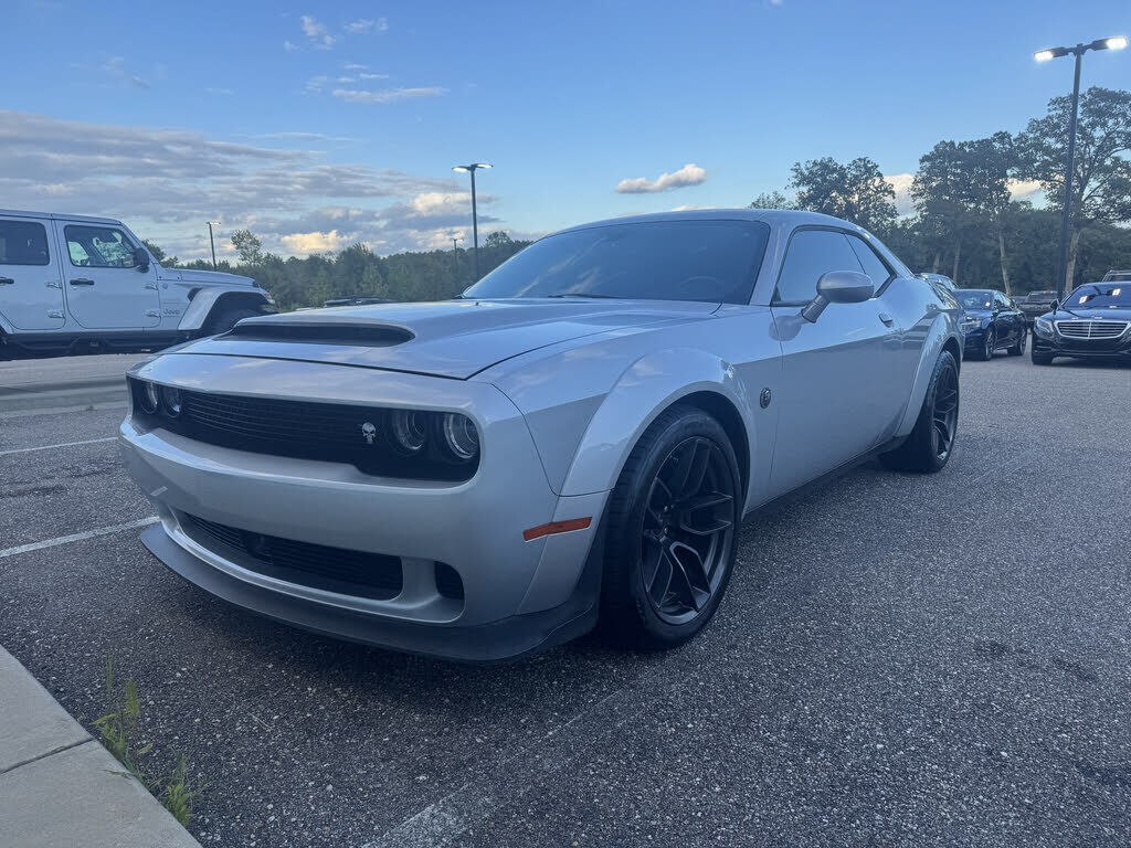 2021 DODGE Challenger
