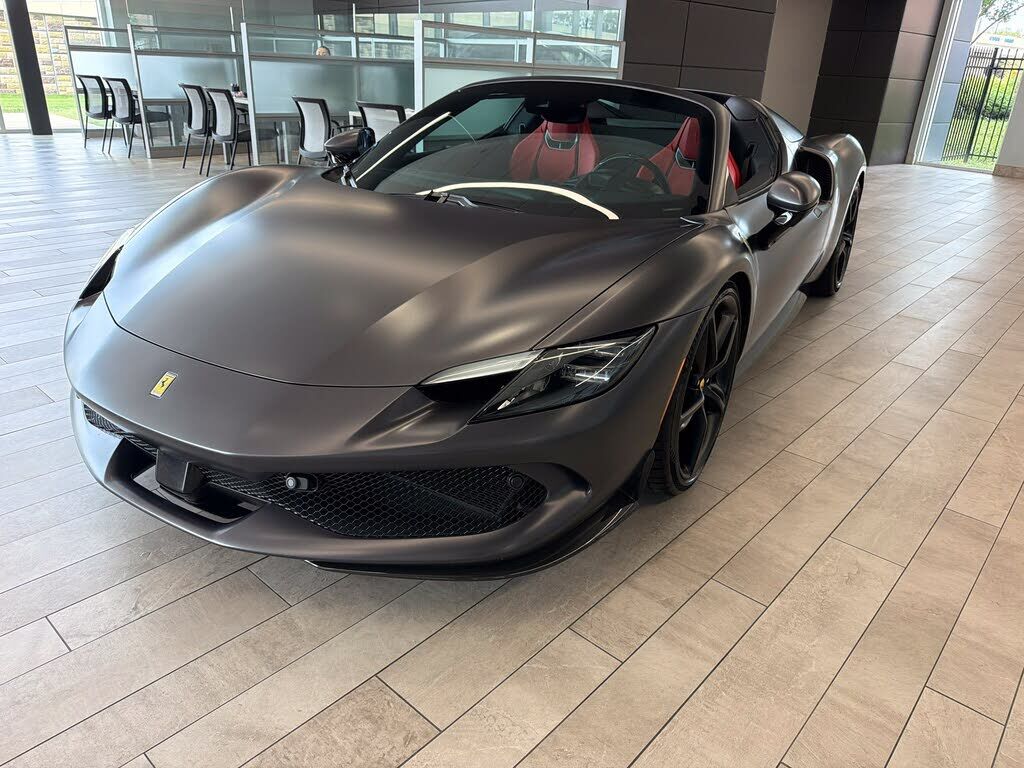 2023 FERRARI 296 GTS