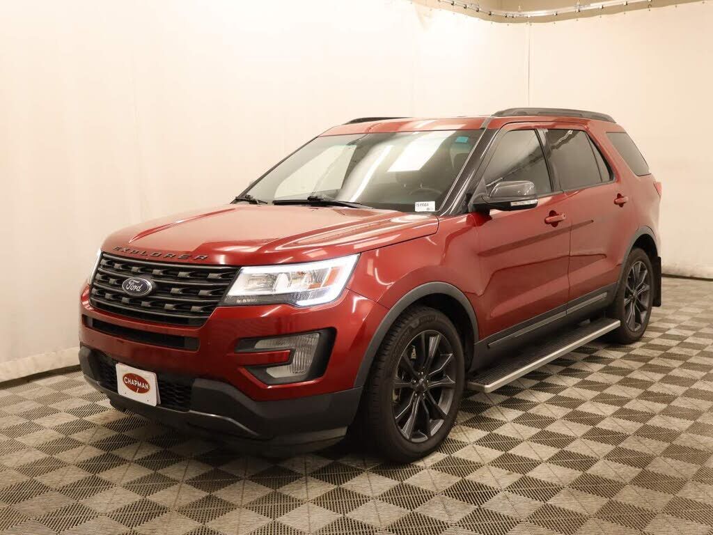 2017 FORD Explorer