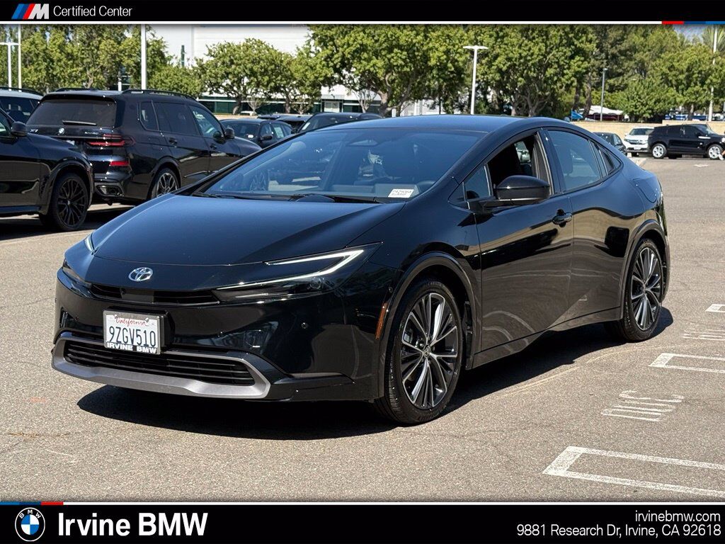 2026 TOYOTA PRIUS