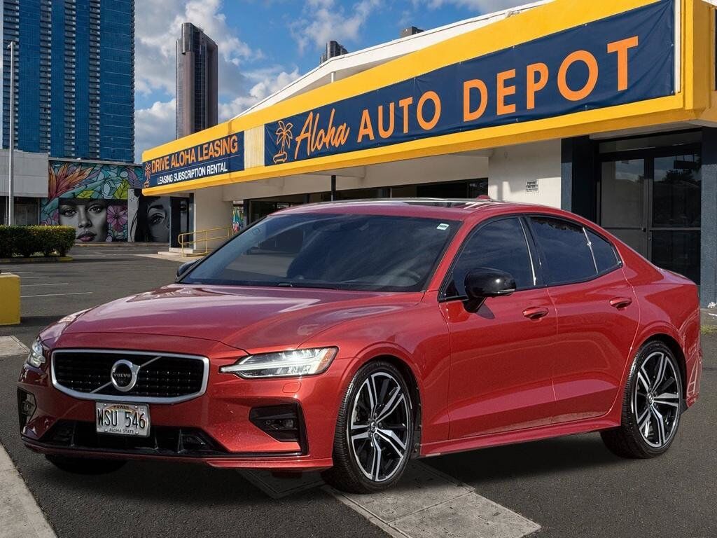 2019 VOLVO S60