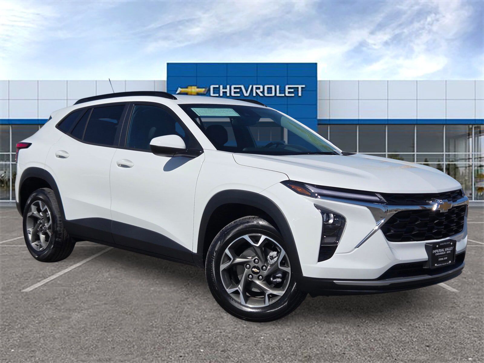 2026 CHEVROLET Trax