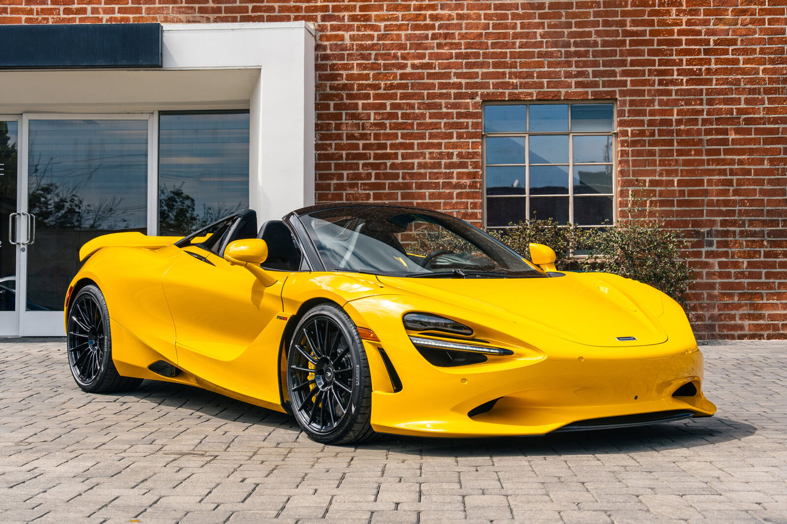 2027 MCLAREN 750S