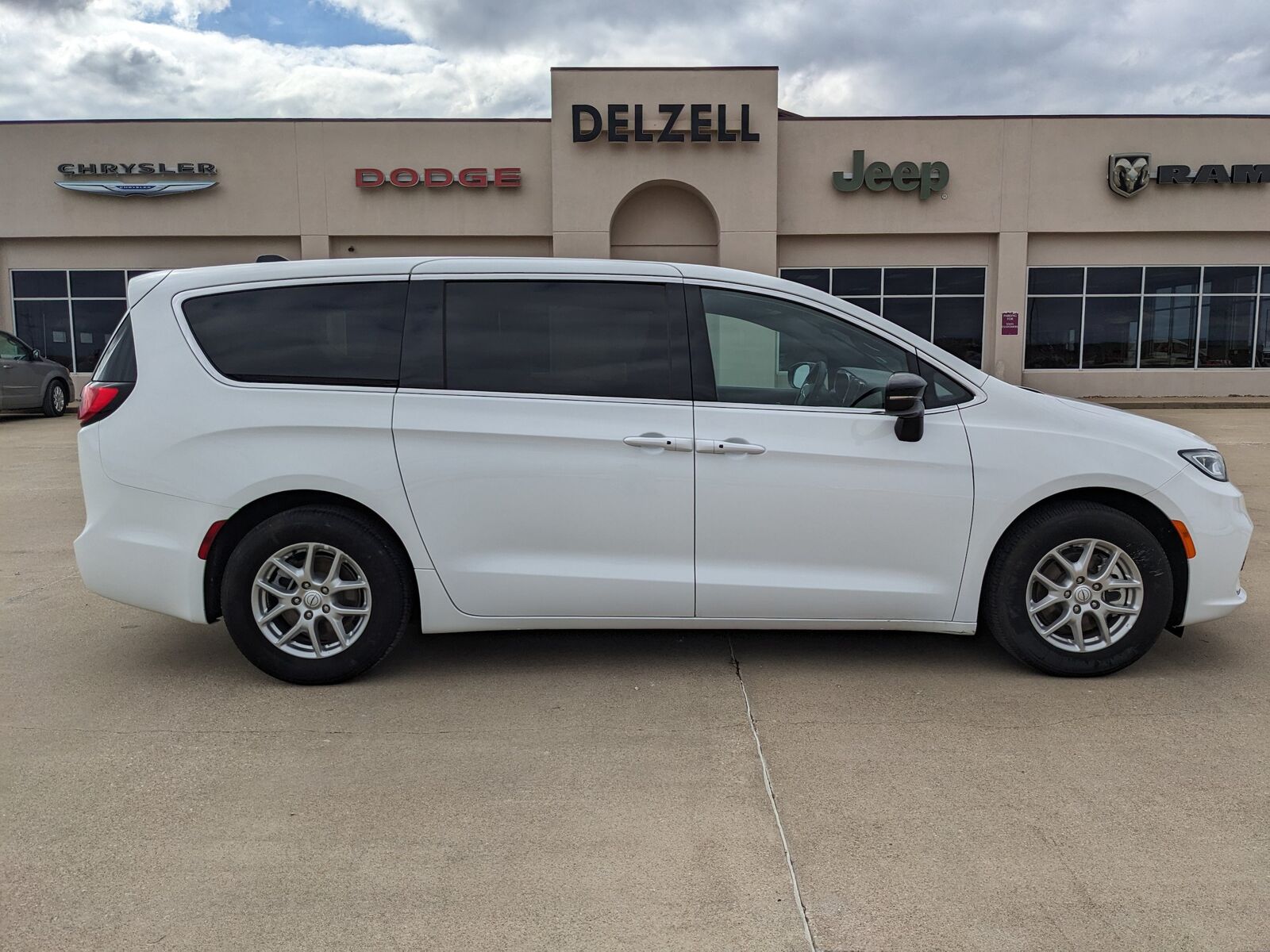 2026 CHRYSLER Pacifica