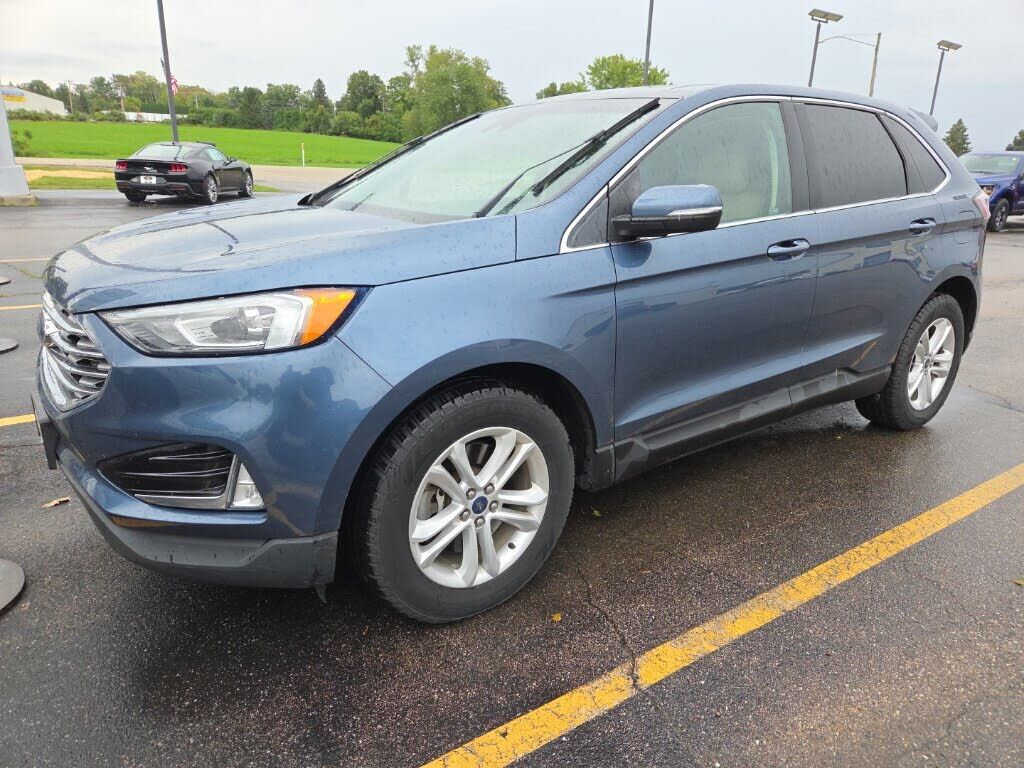 2019 FORD Edge