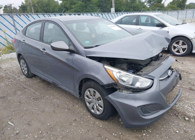 2016 HYUNDAI Accent