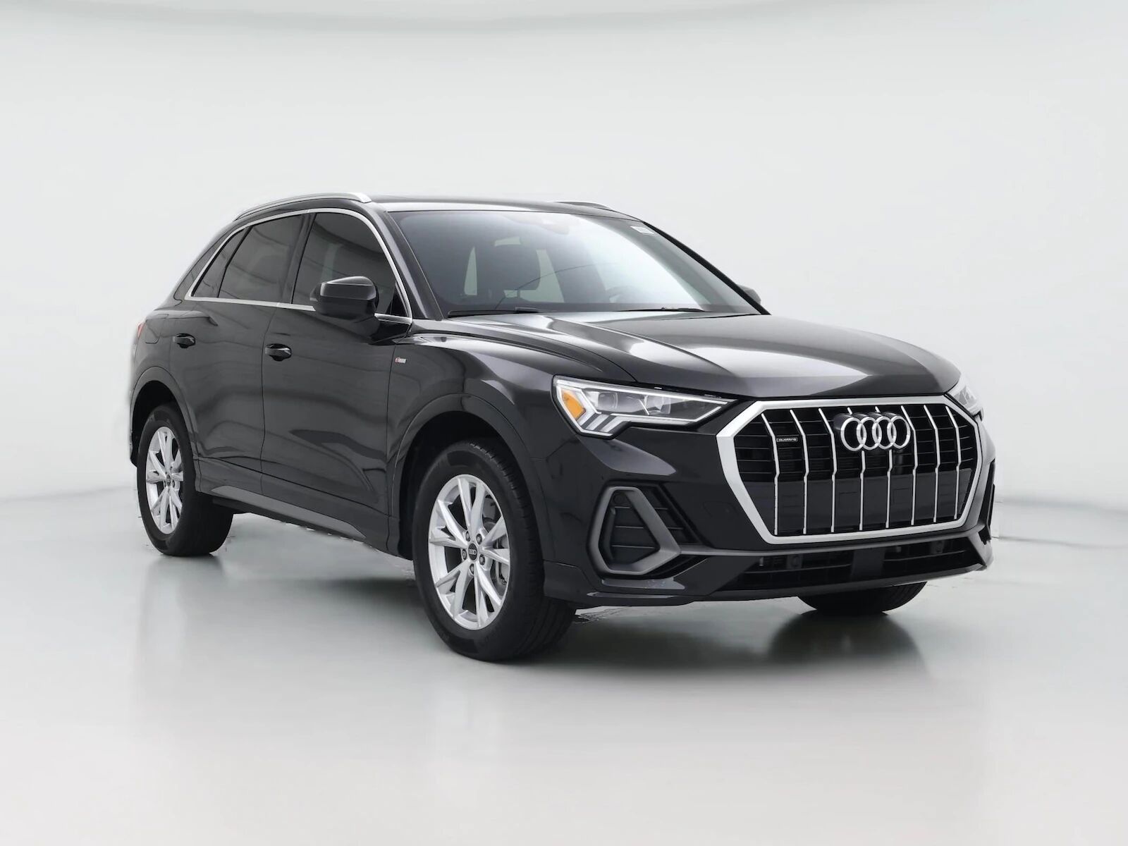 2023 AUDI Q3