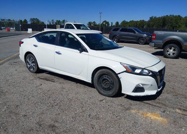 2020 NISSAN Altima