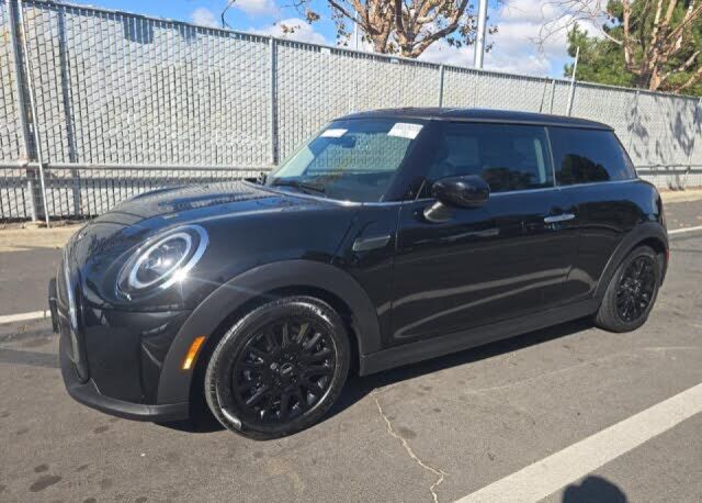2023 MINI Hardtop