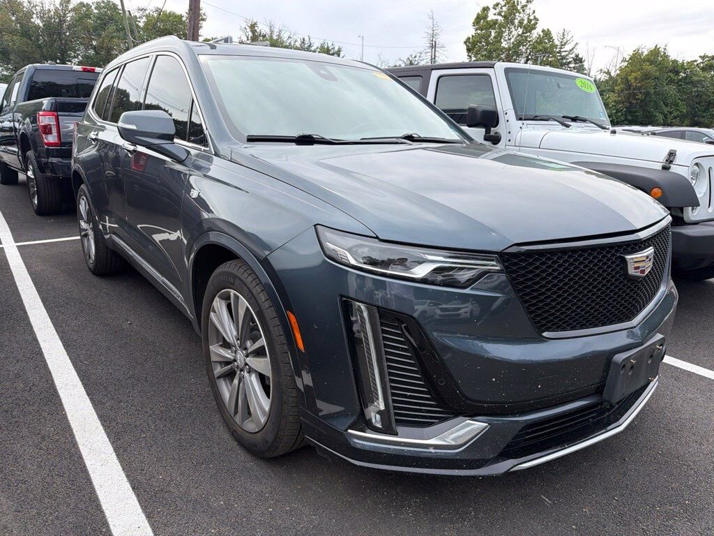 2020 CADILLAC XT6