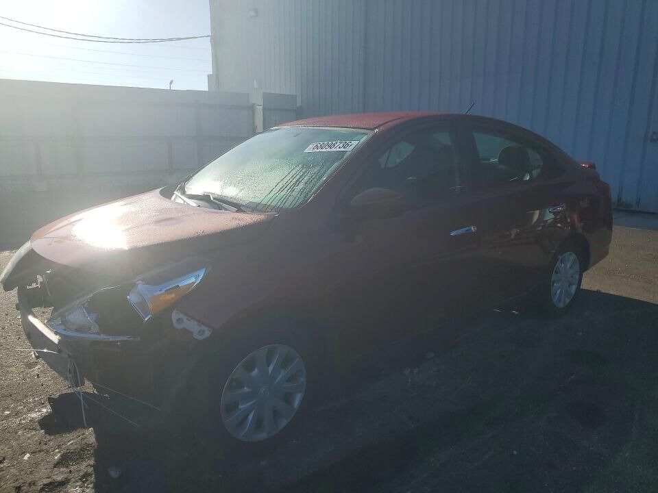 2019 NISSAN Versa