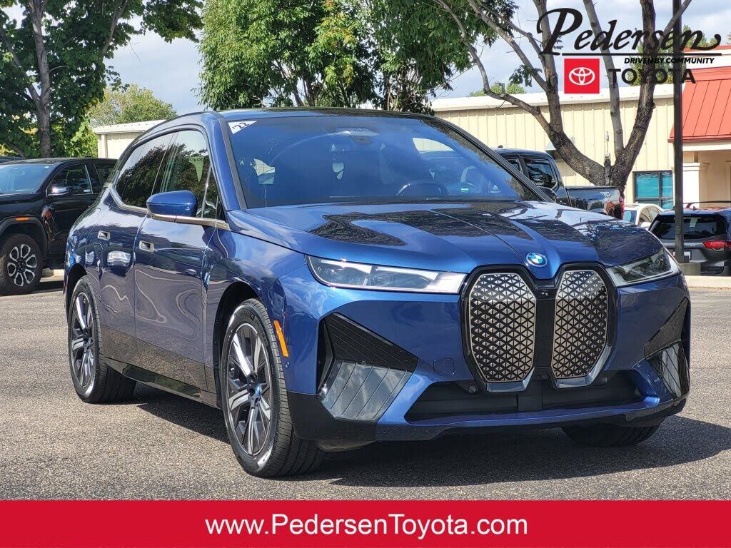 2022 BMW ix