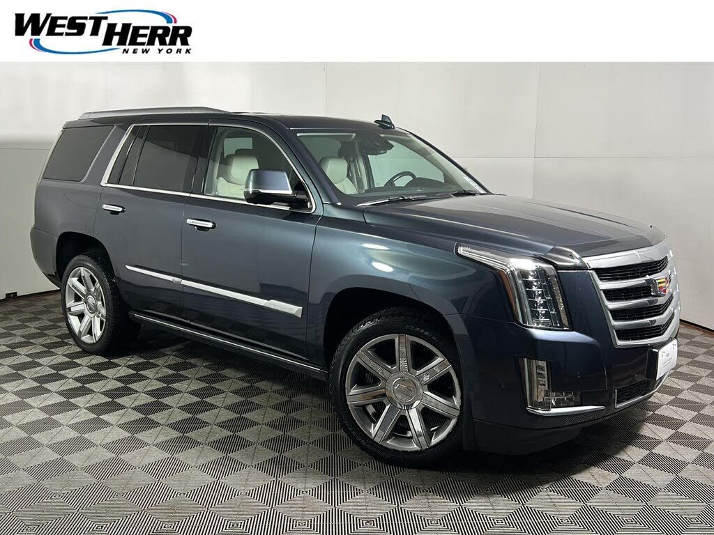 2020 CADILLAC Escalade