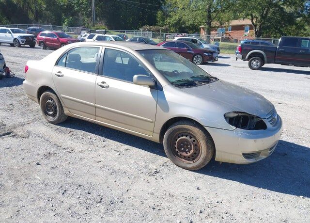 2004 TOYOTA Corolla