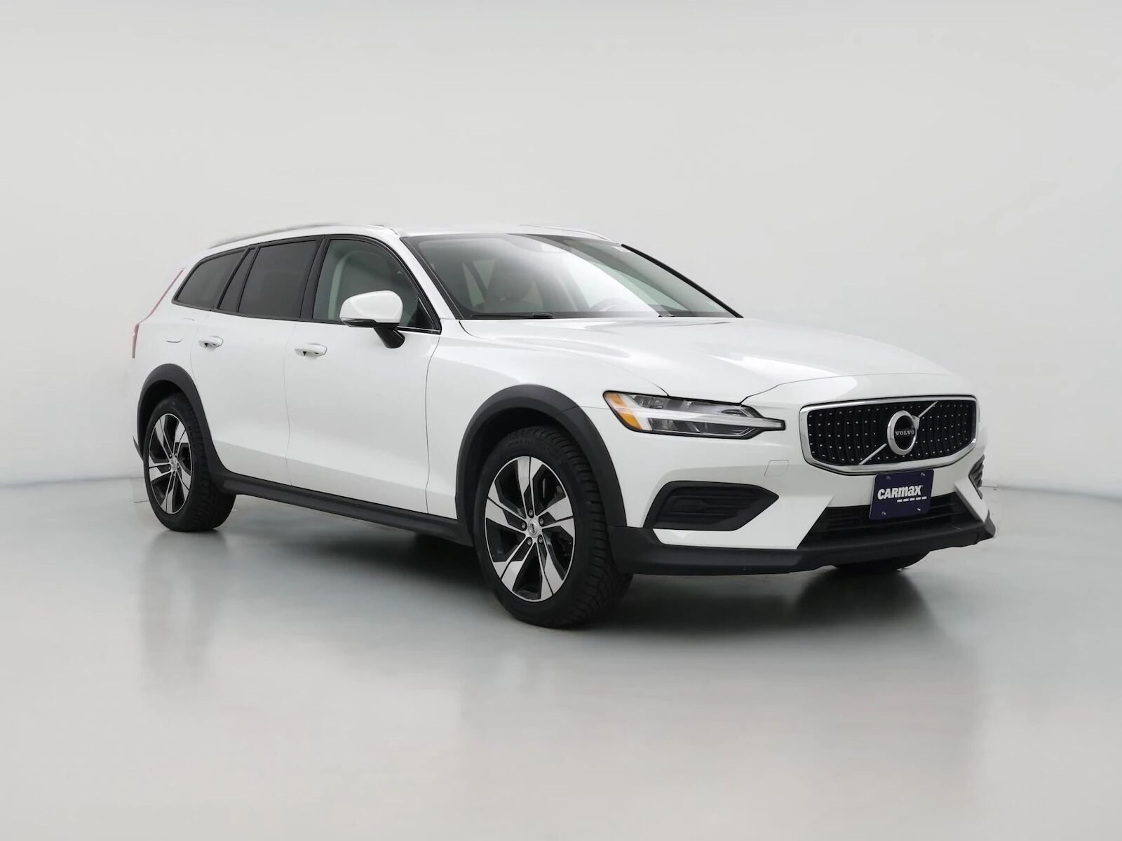 2020 VOLVO V60CC