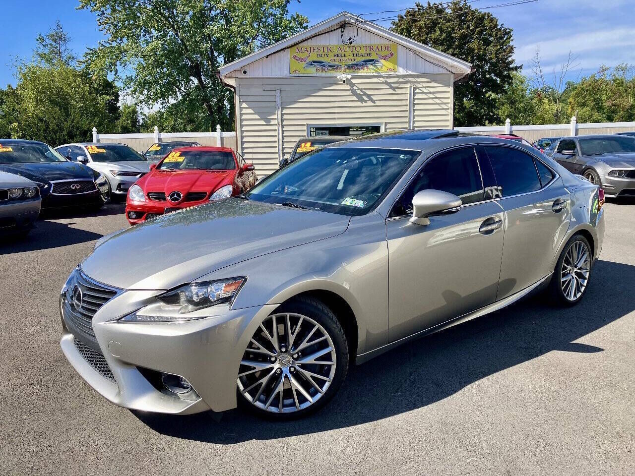 2016 LEXUS IS