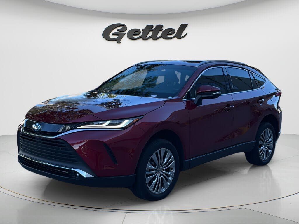 2024 TOYOTA Venza