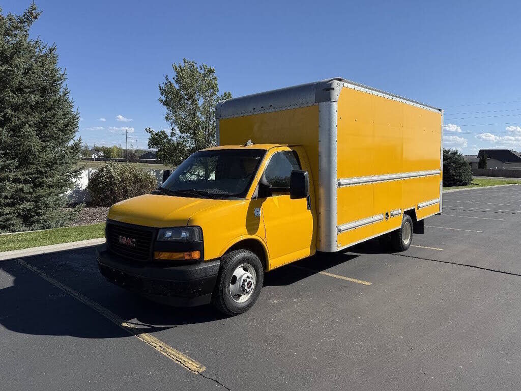 2018 GMC Savana