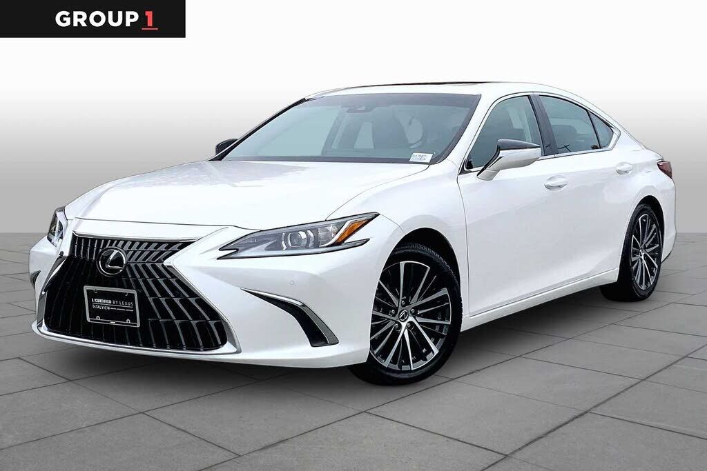 2024 LEXUS ES