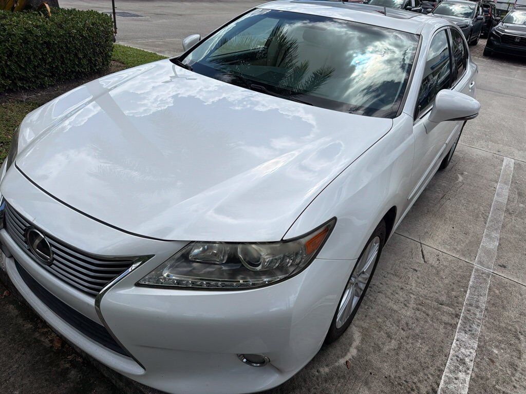 2014 LEXUS ES
