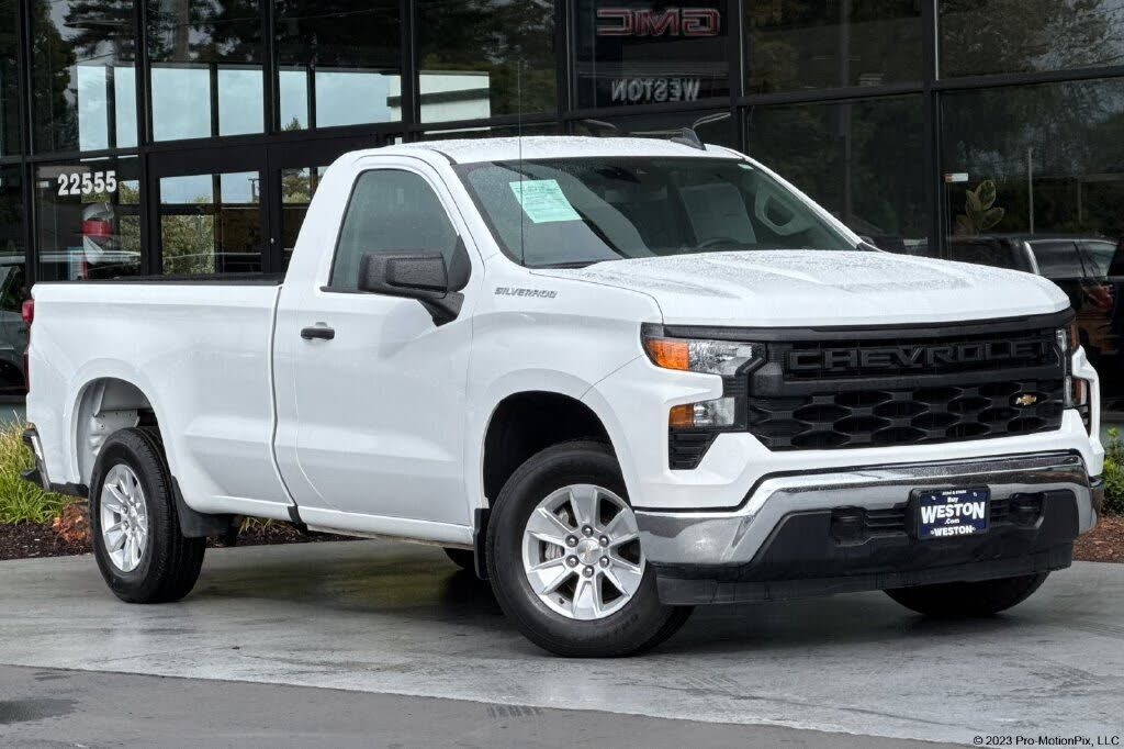 2025 CHEVROLET Silverado