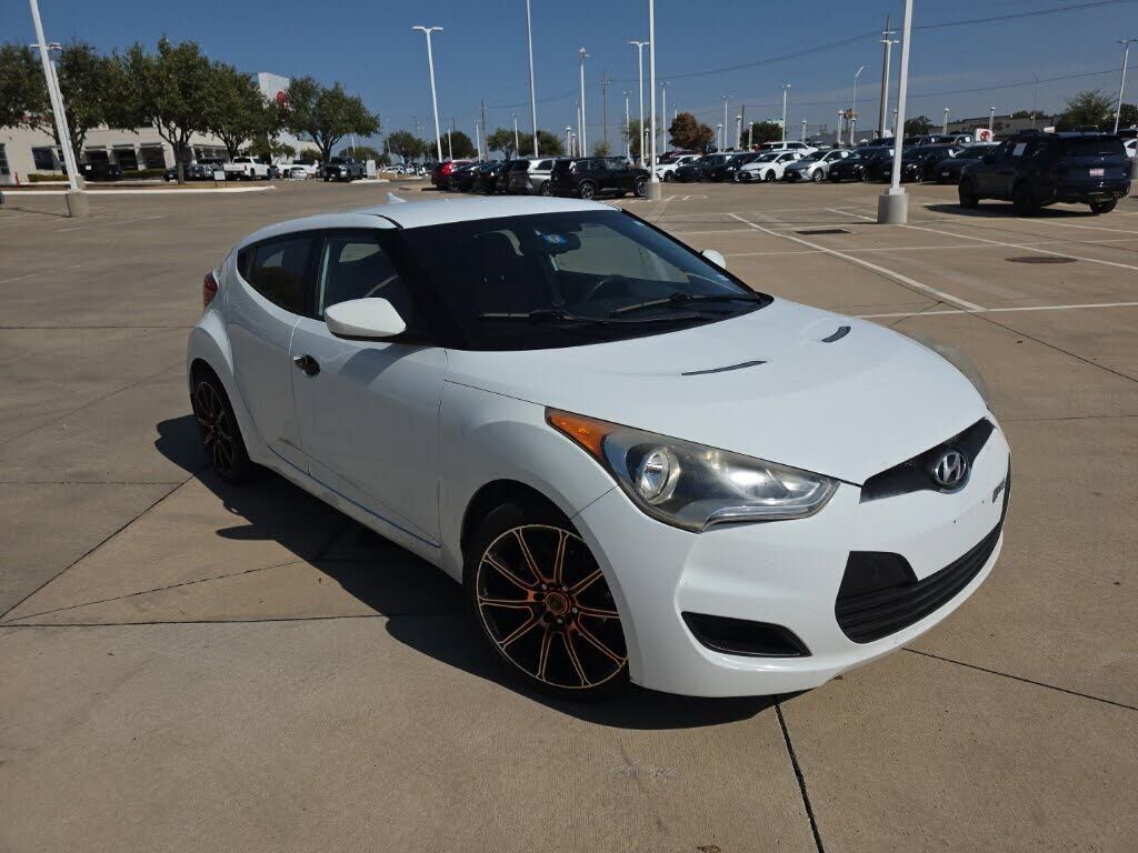 2012 HYUNDAI Veloster