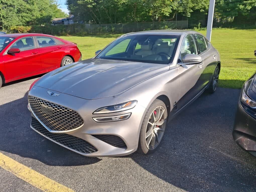 2025 GENESIS G70