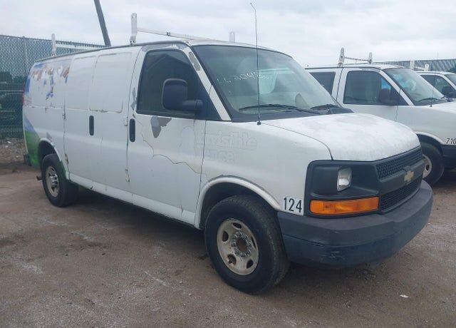 2010 CHEVROLET Express