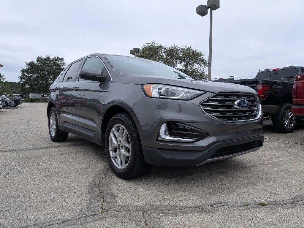 2022 FORD Edge