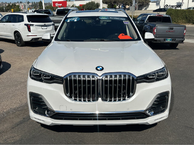 2022 BMW X7