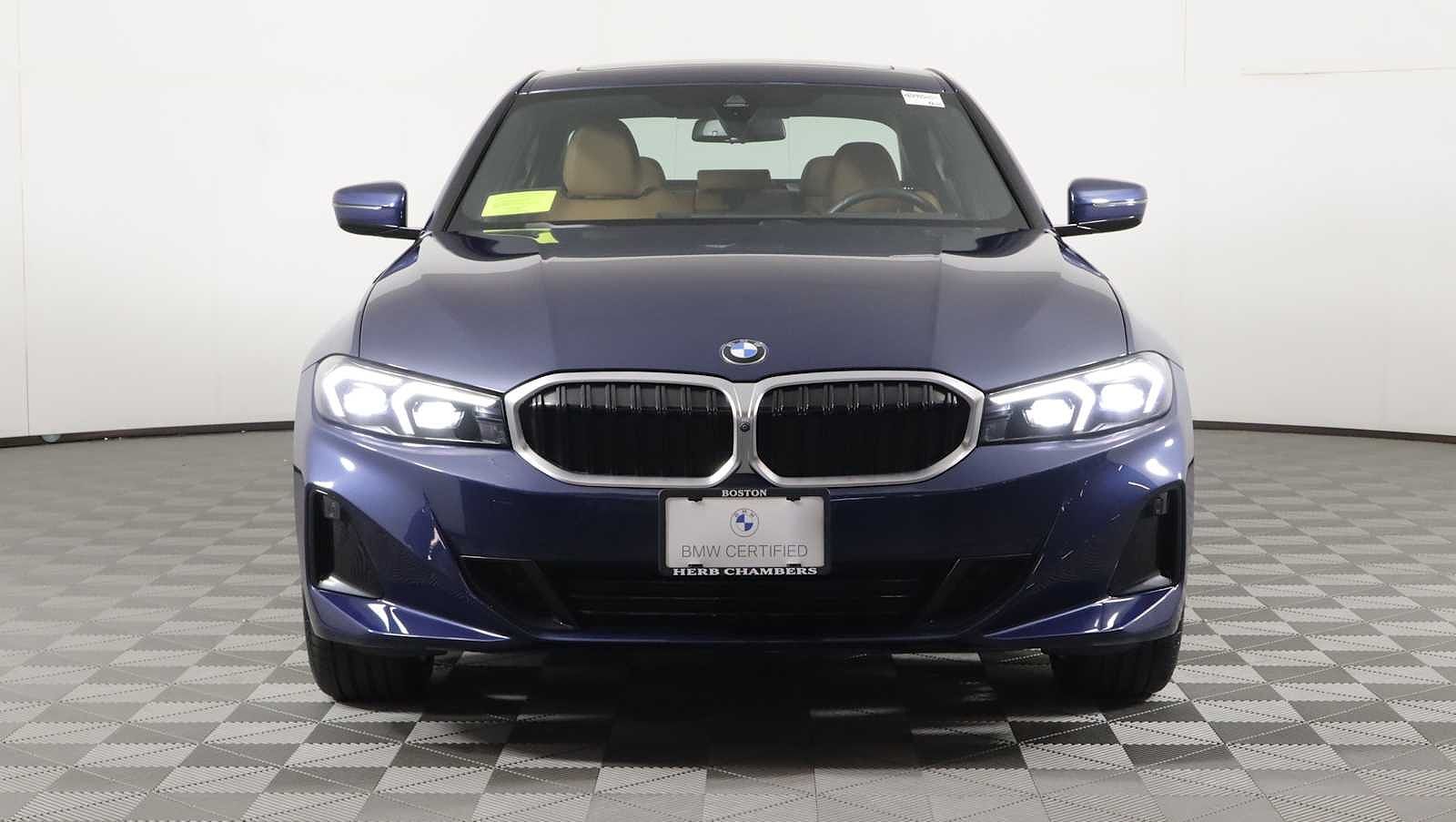 2023 BMW 330i