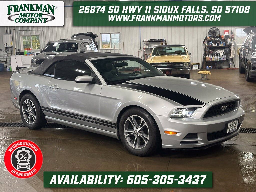 2014 FORD Mustang