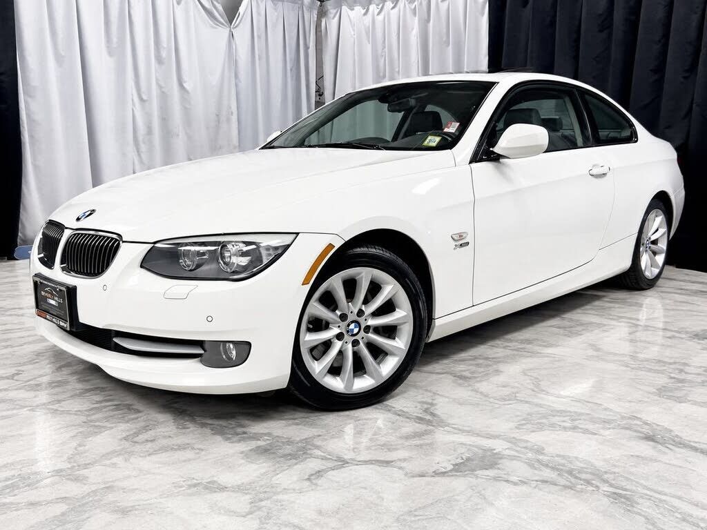 2011 BMW 3 Series