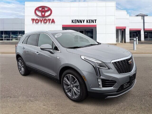 2025 CADILLAC XT5