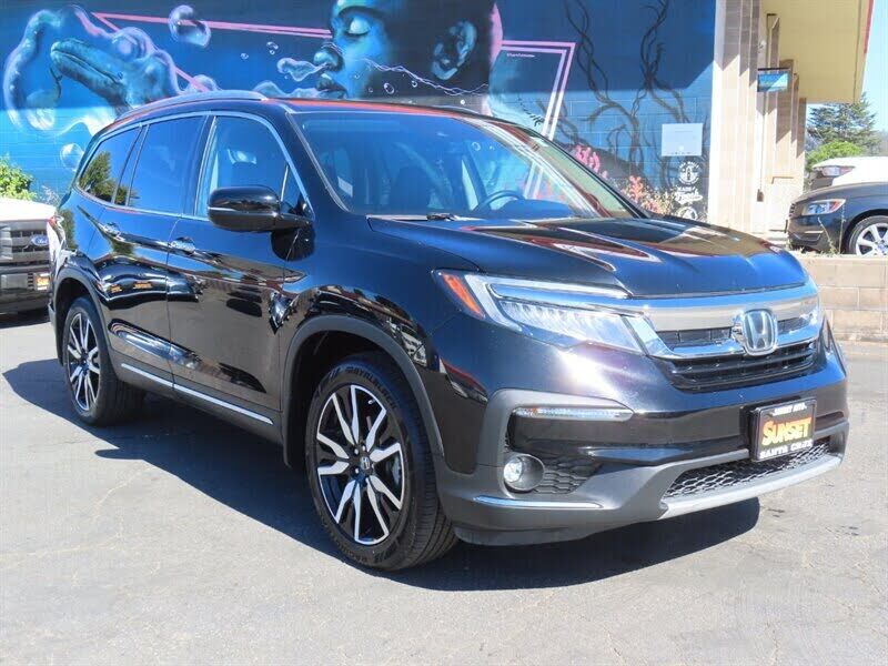 2021 HONDA Pilot