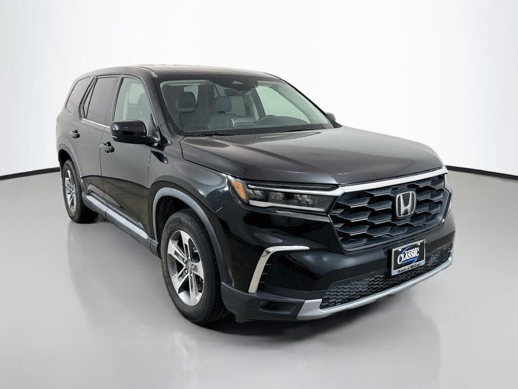 2023 HONDA Pilot