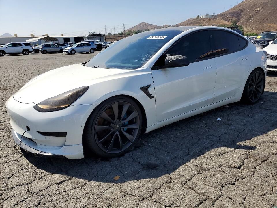 2020 TESLA Model 3