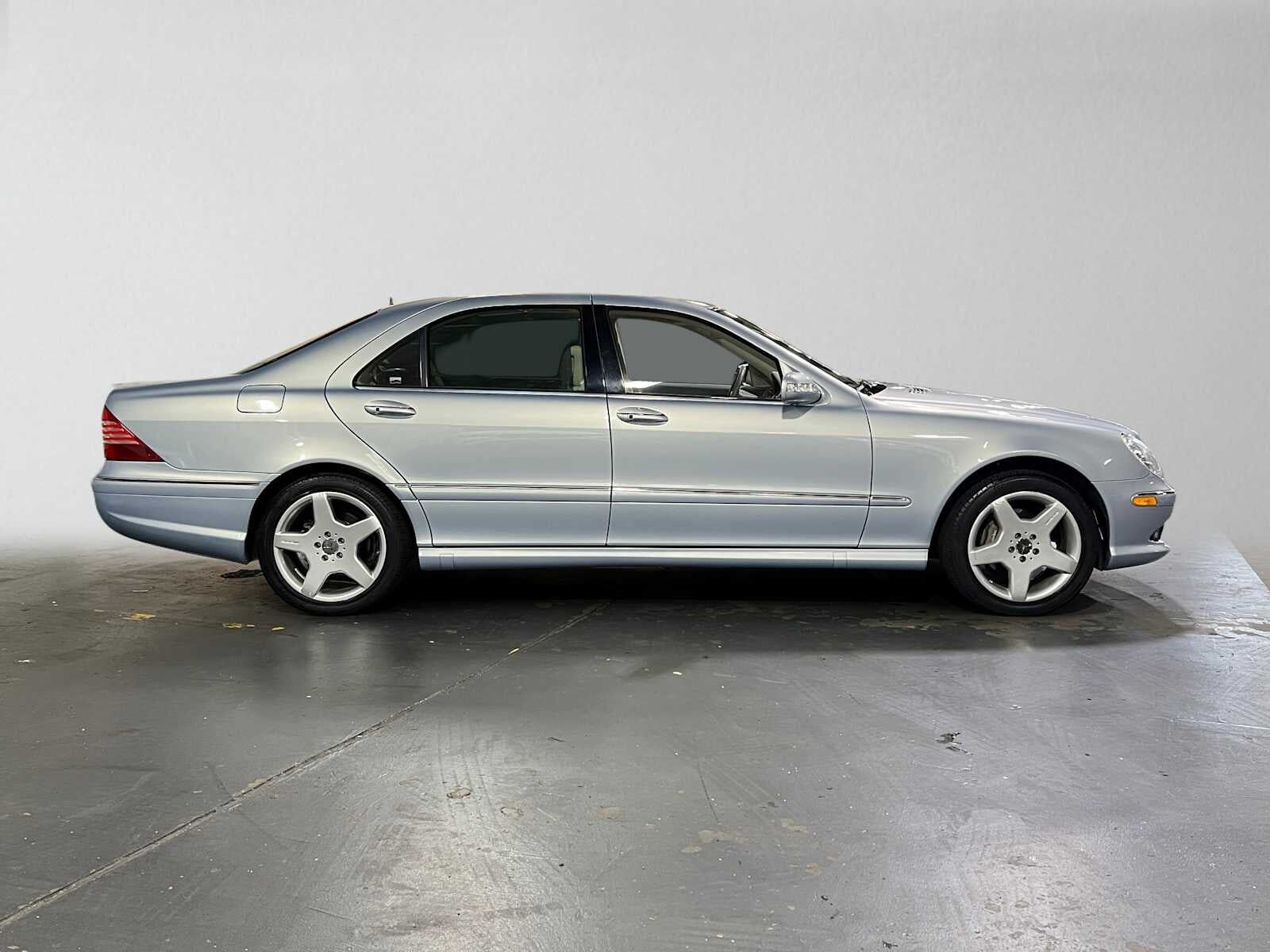 2005 Mercedes-Benz S-Class