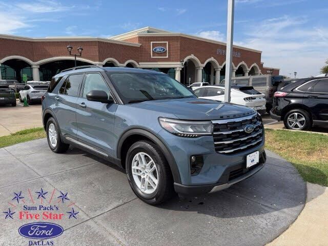 2025 FORD Explorer